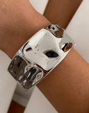 Lumi-Sculpted Cuff